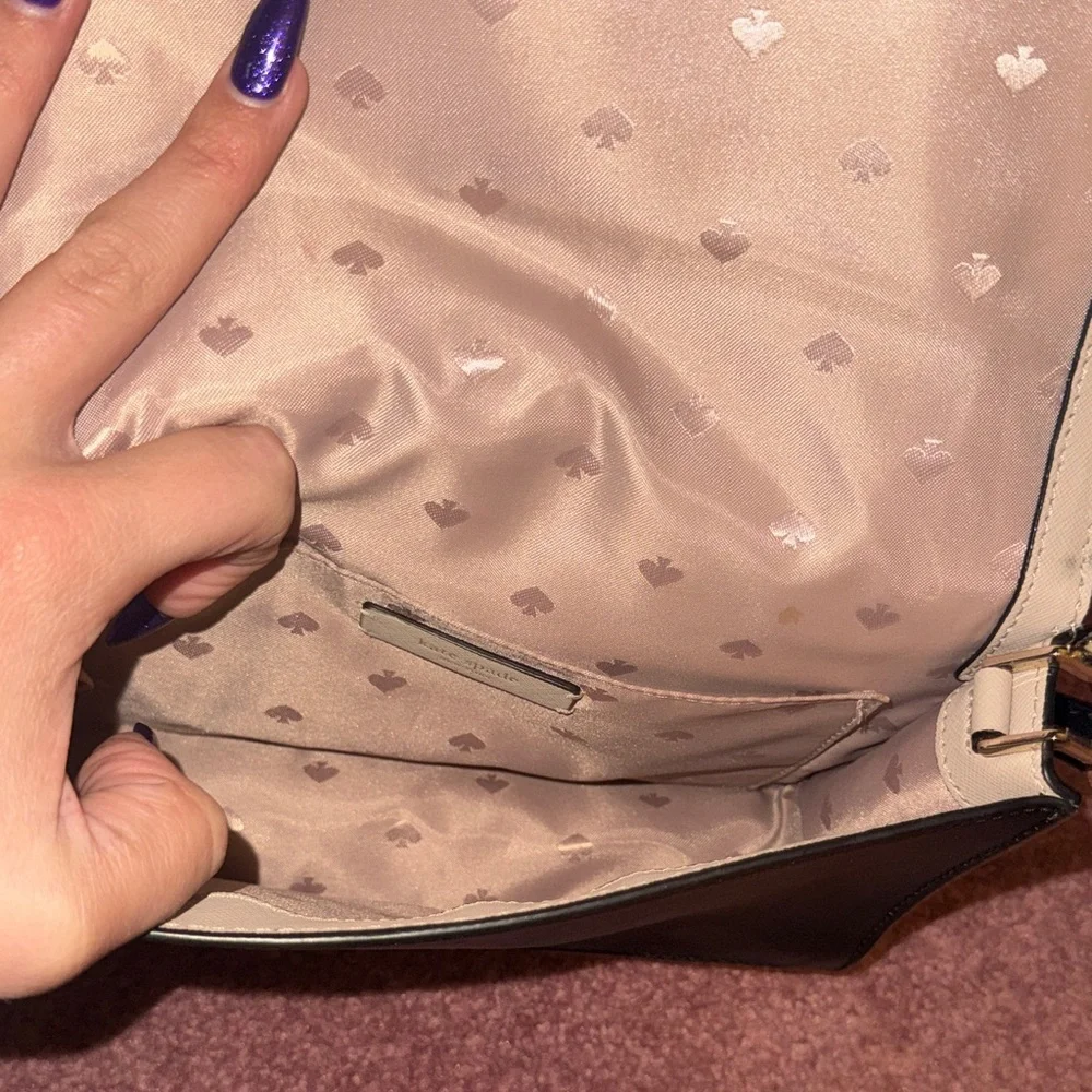 Kate Spade Elegant Black and Cream Crossbody Bag - Picture 5 of 5
